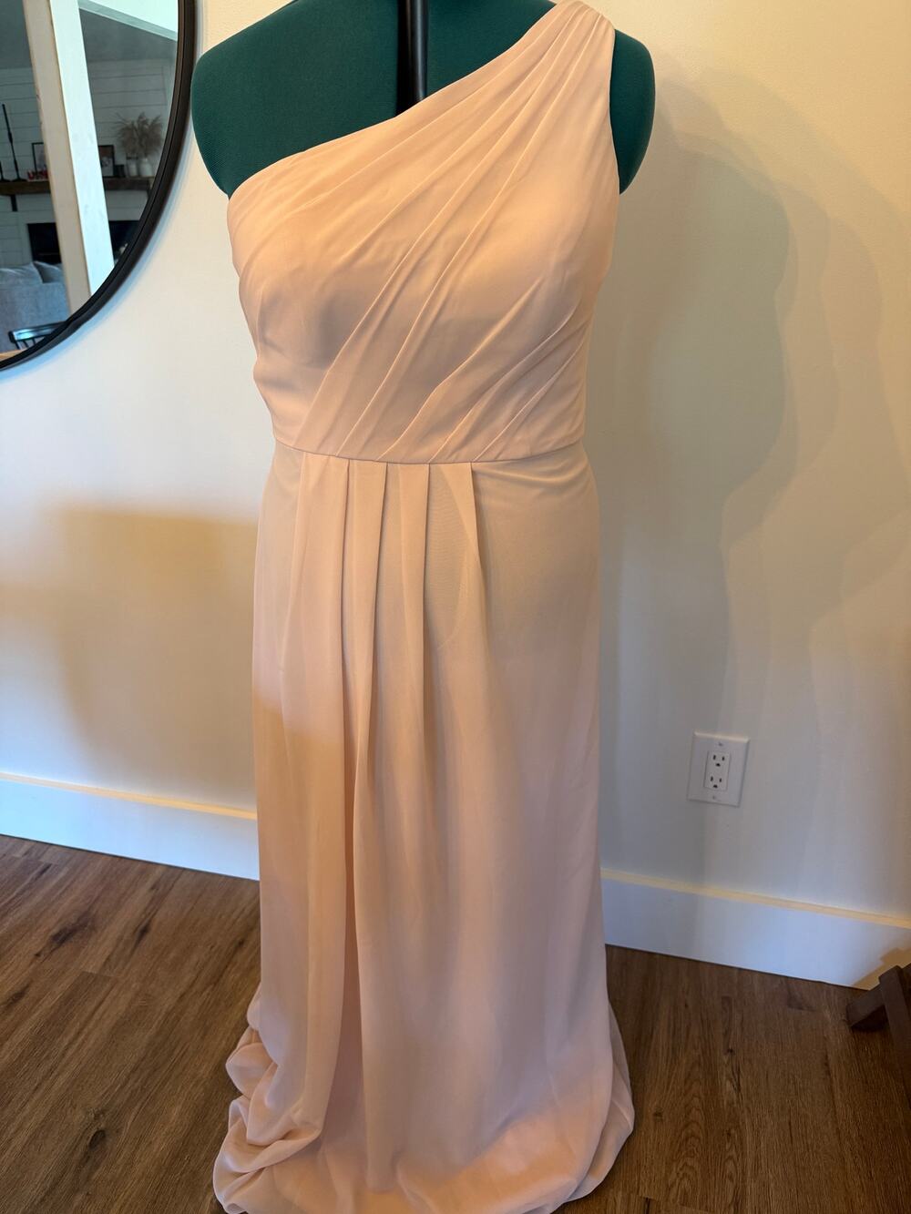 Sorella Vita Side-Ruched One-Shoulder Bridesmaid Dress Light Pink Size 16